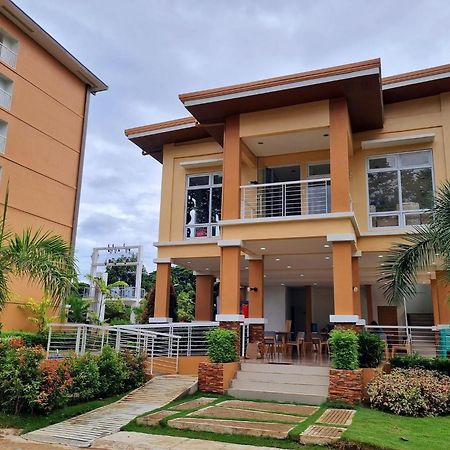 Condo In Camella Manors In 푸에르토프린세사 외부 사진