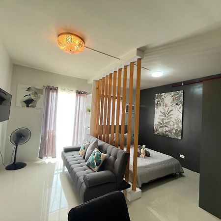 Condo In Camella Manors In 푸에르토프린세사 외부 사진