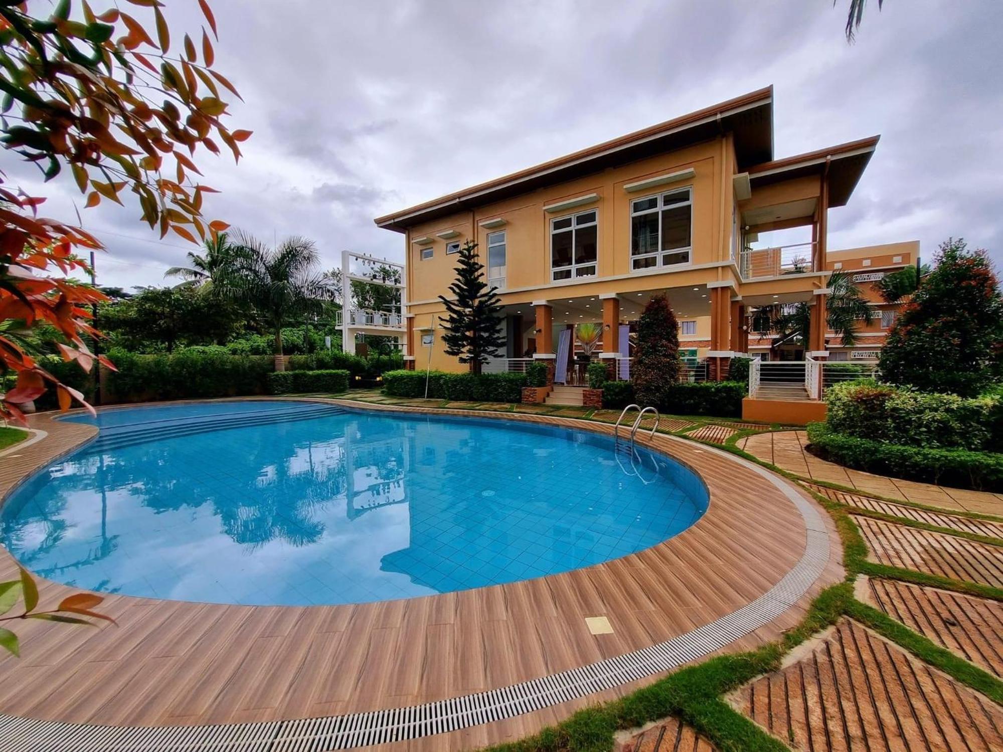 Condo In Camella Manors In 푸에르토프린세사 외부 사진